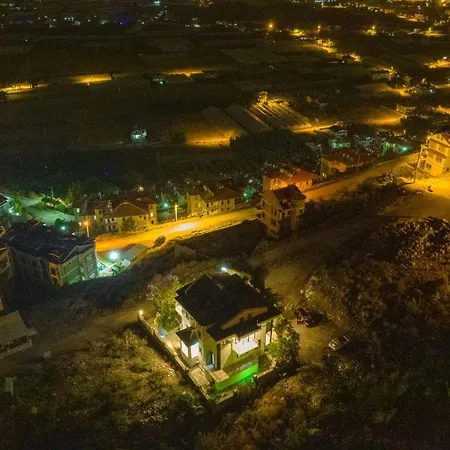 Vila Villarge-hayallerin Oetesinde Bir Tatil Deneyimi-huzurlu Rahat Ve Manzarali *